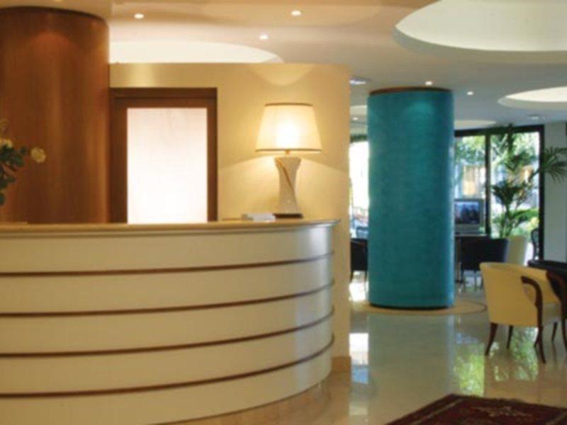 King Hotel Cattolica Kültér fotó